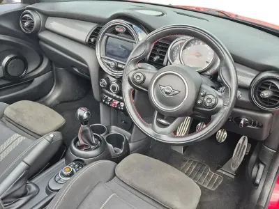 Used Mini Cooper Cabriolet 136 HP (100 kW) 2018 Red Cabriolet