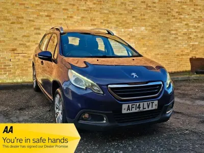 Used Peugeot 2008 Active 68 HP (50 kW) 2014 Blue SUV