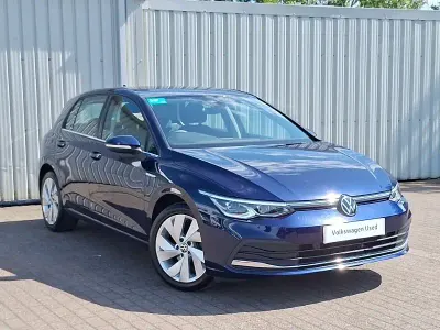 Used VW Golf VII Style 130 HP (95 kW) 2021 Blue Hatchback