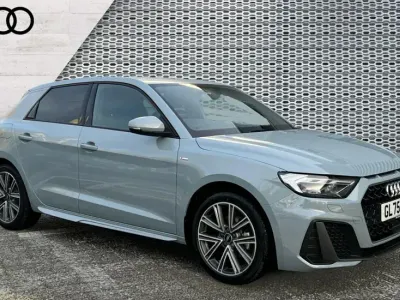 Ny Audi A1 S-Line 150 HK (110 kW) 2025 Grå SUV
