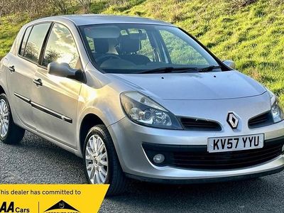 Used Renault Clio II Dynamique 106 HP (77 kW) 2007 Silver Hatchback