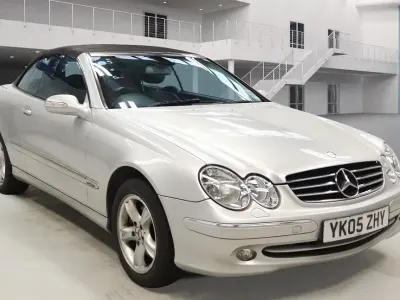 Used Mercedes CLK320 Avantgarde 2005 Silver Cabriolet