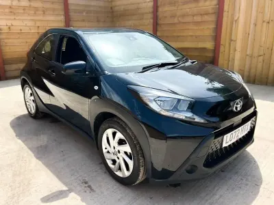 Used Toyota Aygo X PURE 72 HP (52 kW) 2023 Black SUV