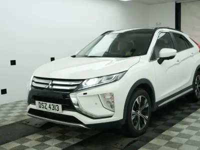 Used Mitsubishi Eclipse 2019 White Hatchback