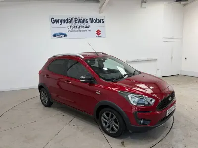Used Ford Ka Plus Active 85 HP (62 kW) 2019 Red Hatchback