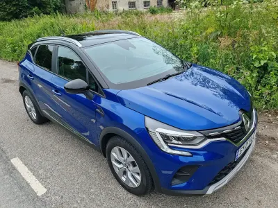 Used Renault Captur Iconic 2021 Blue SUV