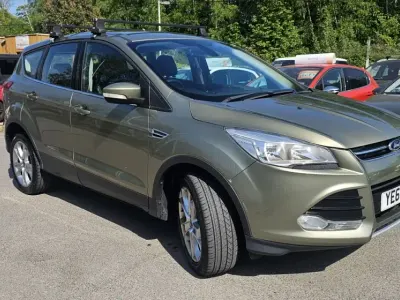 Używany Ford Kuga Titanium 163 KM (119 kW) 2013 Zielony SUV