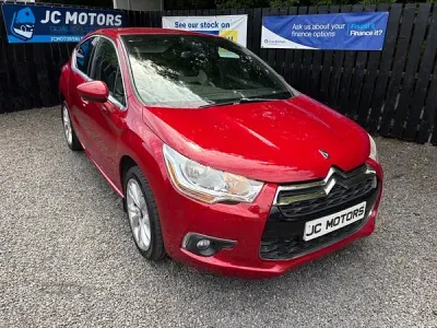 Used Citroën DS4 115 HP (84 kW) 2013 Red Hatchback