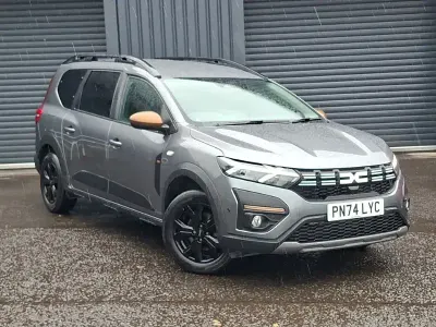 Used Dacia Jogger Extreme 140 HP (102 kW) 2024 Grey MPV