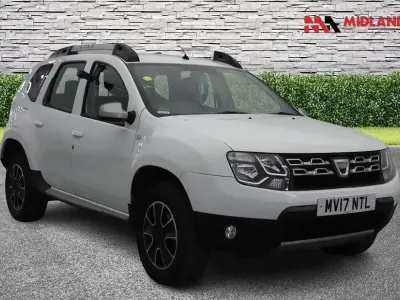Used Dacia Duster Prestige 110 HP (80 kW) 2017 White SUV