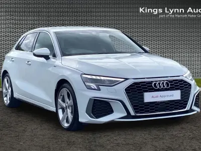 Used Audi A3 S-Line 147 HP (108 kW) 2023 White Sedan