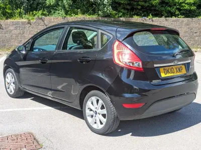 Used Ford Fiesta Zetec 96 HP (70 kW) 2010 Black Hatchback