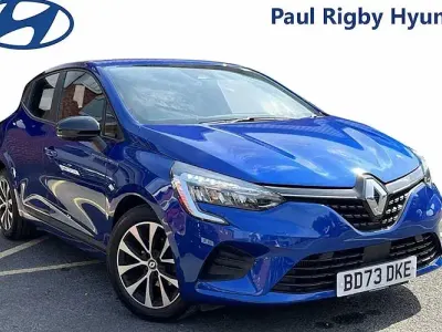Used Renault Clio Evolution 90 HP (66 kW) 2023 Hatchback