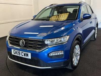 Used VW T-Roc SE 115 HP (84 kW) 2019 Blue SUV