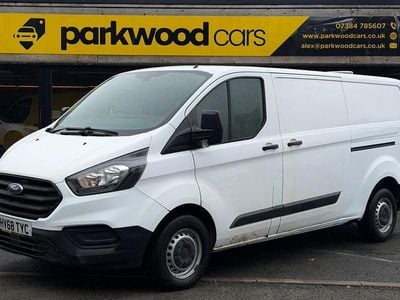 Used Ford Transit Custom 105 HP (77 kW) 2018 White Van