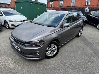 Used VW Polo SE 95 HP (69 kW) 2018 Grey Hatchback