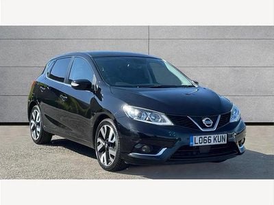 Used Nissan Pulsar Tekna 115 HP (84 kW) 2016 Black Hatchback