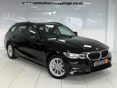Used BMW 330e Impressive 292 HP (214 kW) 2022 Black Estate