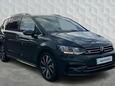 Begagnad VW Touran R-line 150 HK (110 kW) 2025 Grå Minibuss