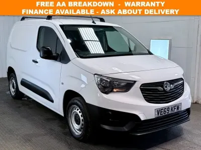 Used Vauxhall Combo Edition 2019 White MPV