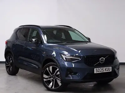 Used Volvo XC40 Ultra 163 HP (119 kW) 2025 Blue SUV