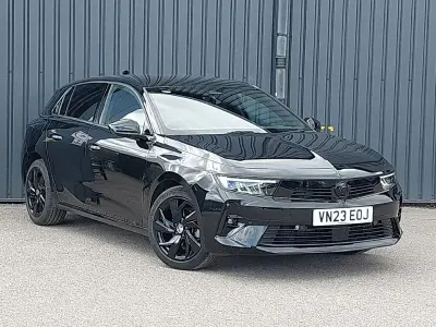 Used Vauxhall Astra GS Line 130 HP (95 kW) 2023 Black Hatchback