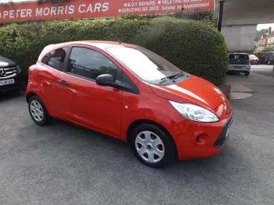 Używany Ford Ka Studio 69 KM (50 kW) 2014 Czerwony Hatchback