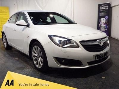 White Used 2015 Vauxhall Insignia Elite Hatchback | £5,500 (Fair price)