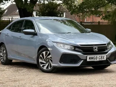 Used Honda Civic SE 126 HP (92 kW) 2018 Grey Hatchback