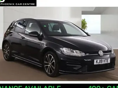 Used VW Golf VII R-line 150 HP (110 kW) 2019 Deep black pearl Hatchback