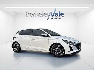 Used Hyundai i20 Premium 2025 White Hatchback
