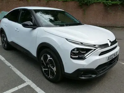 Used Citroën C4 PureTech 131 HP (96 kW) 2022 White Hatchback