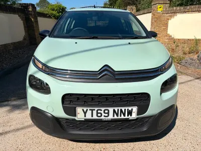 Used Citroën C3 PureTech 2019 Green Hatchback