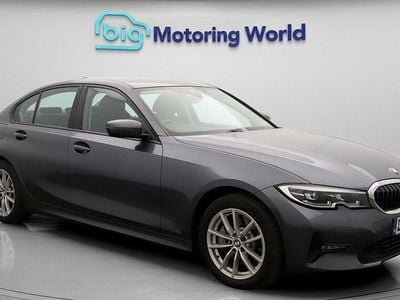 BMW 330e
