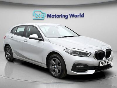 Used BMW 116 114 HP (83 kW) 2019 Silver Hatchback