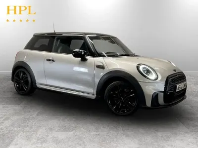 Used Mini Cooper Hatch 136 HP (100 kW) 2023 Silver Hatchback