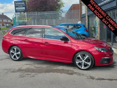 Used Peugeot 308 SW GT-line 130 HP (95 kW) 2018 Red Estate