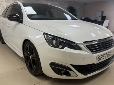 Used Peugeot 308 SW GT-line 130 HP (95 kW) 2017 White Estate