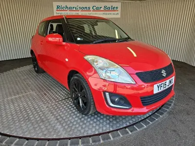 Used Suzuki Swift SZ3 94 HP (69 kW) 2015 Red Hatchback