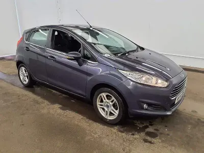 Used Ford Fiesta Zetec 82 HP (60 kW) 2014 Grey Hatchback