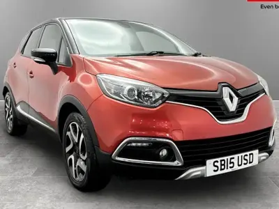 Used Renault Captur Signature 90 HP (66 kW) 2015 Red SUV