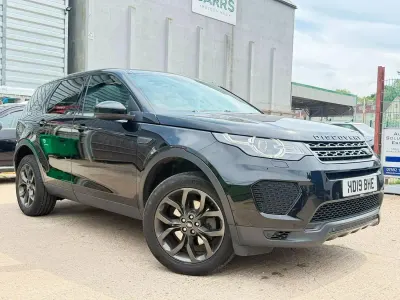Used Land Rover Discovery 5 Landmark 2019 Black SUV