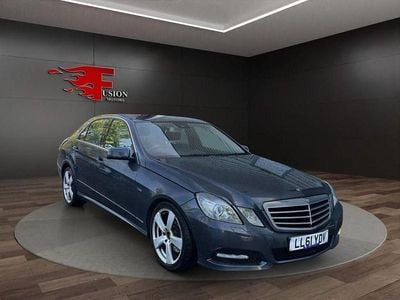 Silver Used 2011 Mercedes E350 Avantgarde Edition Sedan | £3,300 (Fair price)