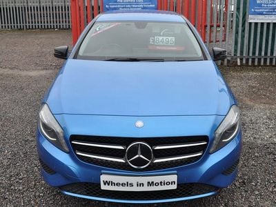 Used Mercedes A200 140 HP (102 kW) 2013 Blue Hatchback