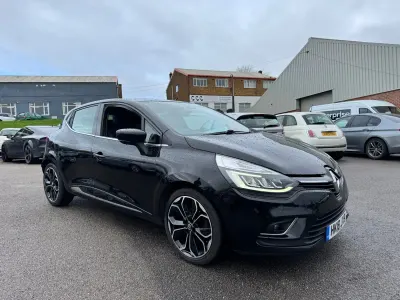Usado Renault Clio IV Dynamique 90 CV (66 kW) 2018 Negro Utilitario