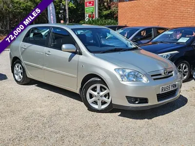 Used Toyota Corolla 110 HP (80 kW) 2005 Silver Hatchback