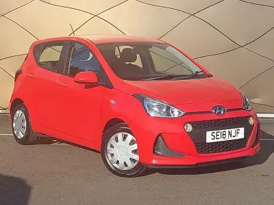 Used Hyundai i10 SE 66 HP (48 kW) 2018 Red Hatchback