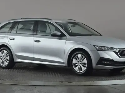 Używany Skoda Octavia SE Technology 110 KM (80 kW) 2022 Srebrny Kombi