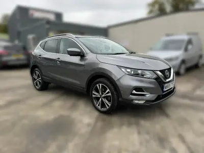 Used Nissan Qashqai N-Connecta 115 HP (84 kW) 2019 Grey SUV
