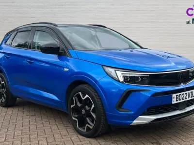 Used Vauxhall Grandland X Ultimate 130 HP (95 kW) 2022 Blue SUV